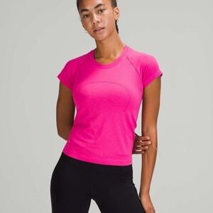Sonic Pink Swiftly Tech Short Sleeve Shirt 2.0